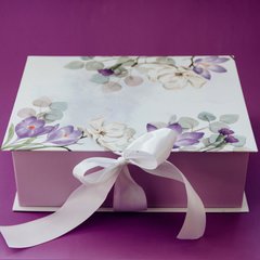 Подарункова коробка з 3Д листівкою «Квіти крокуси»